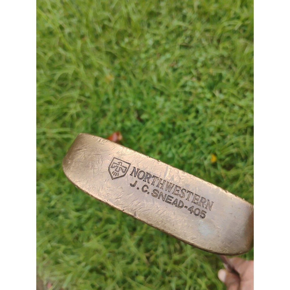 NORTHWESTERN J.C. SNEAD 405 PUTTER LENGTH: 35 IN RIGHT HANDED c.P Wing Grip
